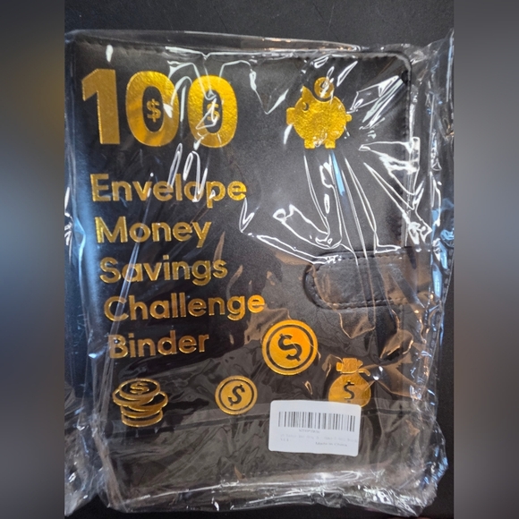 Other - Black and Gold 100 Envelope Savings Challenge Binder